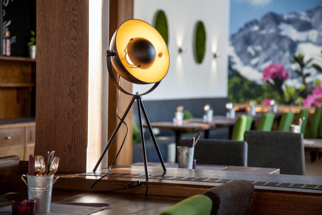 Boutique Hotel Olympia Seefeld in Tirol Extérieur photo