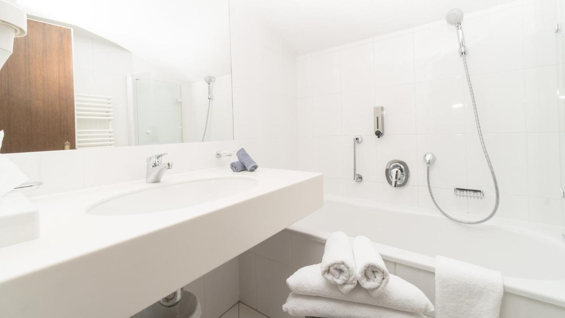 Boutique Hotel Olympia Seefeld in Tirol Extérieur photo